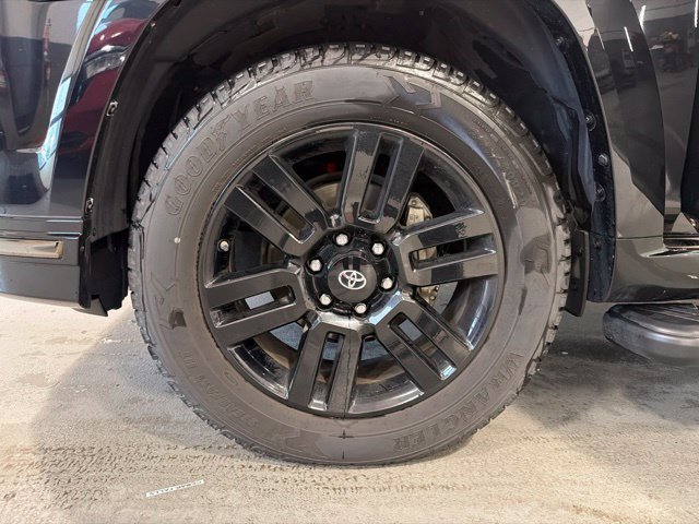 Used 2021 Toyota 4Runner Nightshade AWD/4WD image 32
