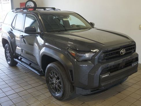 New 2026 Toyota 4Runner SR5 AWD/4WD image 2