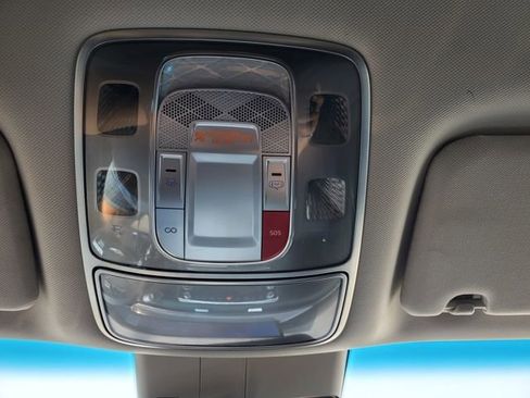 Used 2025 Genesis GV80 2.5T Standard image 32