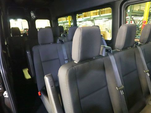 Used 2025 Mercedes-Benz Sprinter 2500 image 23