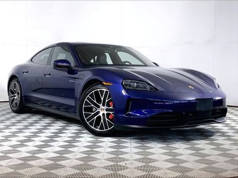 Used 2025 Porsche Taycan 4S AWD/4WD image 5