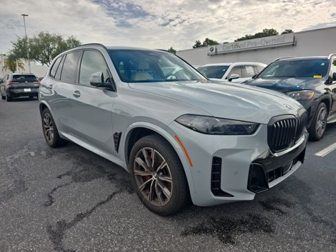 Used 2024 BMW X5 sDrive40i w/ M Sport Package RWD image 1
