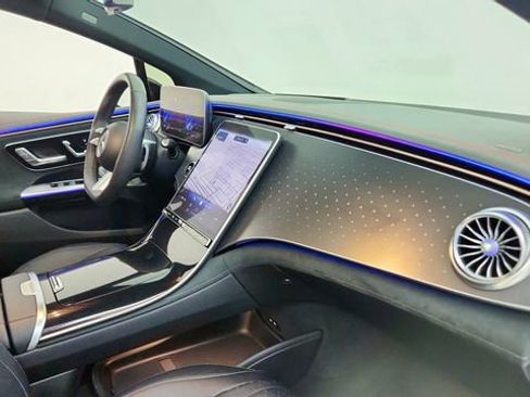 Used 2023 Mercedes-Benz EQE 500 500 Sedan image 21