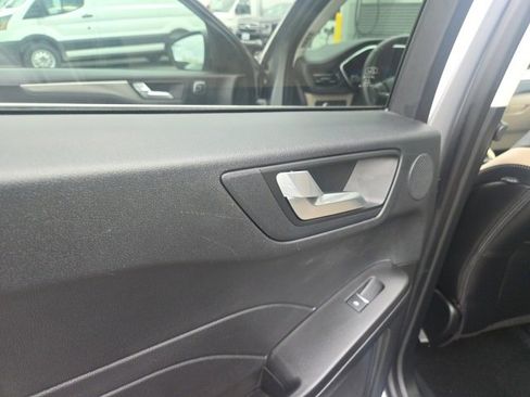 Used 2021 Ford Escape Titanium w/ Class II Trailer Tow Package image 44