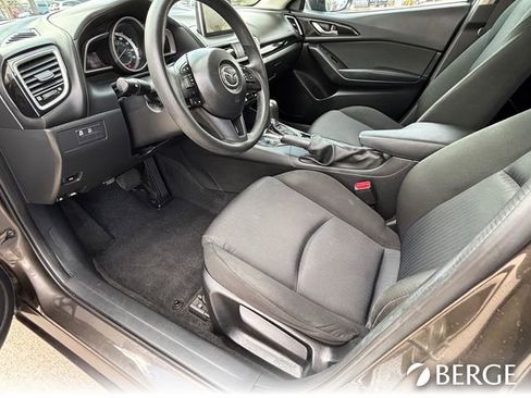 Used 2016 MAZDA MAZDA3 i Sport image 19