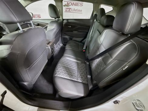 Certified 2023 Nissan Murano Platinum w/ Cargo Package image 29
