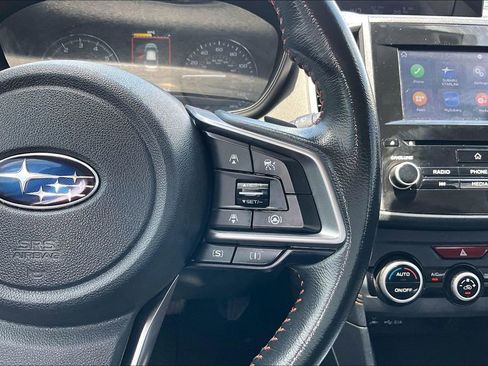 Used 2021 Subaru Crosstrek 2.0i Premium w/ Moonroof Package AWD/4WD image 11