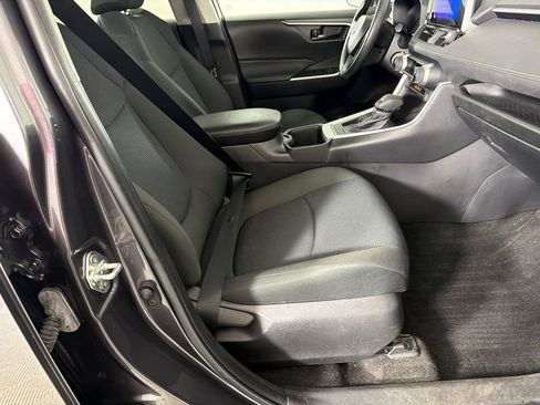 Used 2024 Toyota RAV4 LE image 13