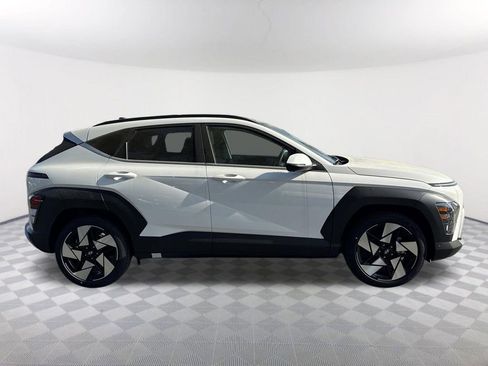 New 2026 Hyundai Kona Limited FWD image 5