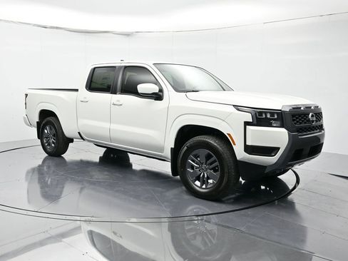 New 2026 Nissan Frontier SV w/ SV Convenience Package image 3