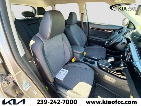 New 2026 Kia Seltos S image 14