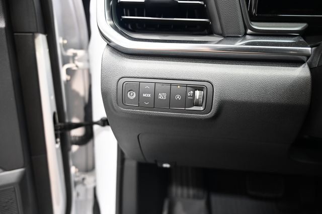 New 2027 GMC Terrain Elevation w/ Elevation Premium Package FWD image 24