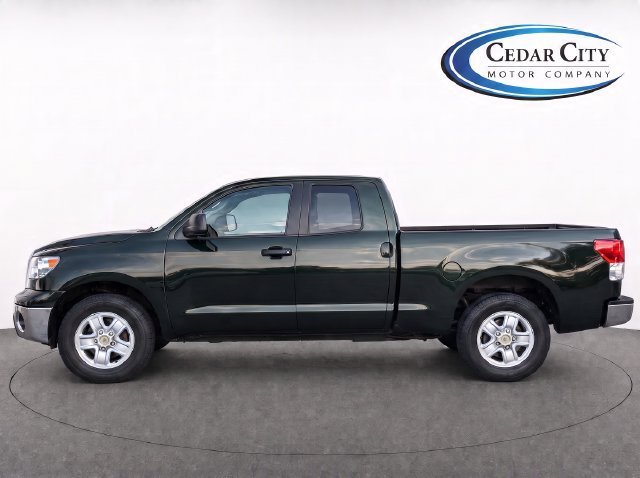 Used 2010 Toyota Tundra 4x4 Double Cab w/ SR5 Pkg image 5