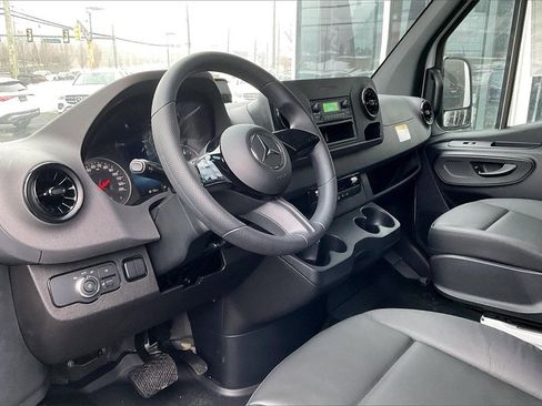 New 2025 Mercedes-Benz Sprinter 2500 image 6