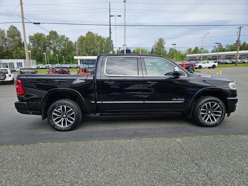 Used 2025 RAM 1500 Limited AWD/4WD image 6