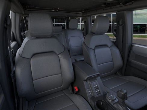 Used 2025 Ford Bronco Big Bend image 10