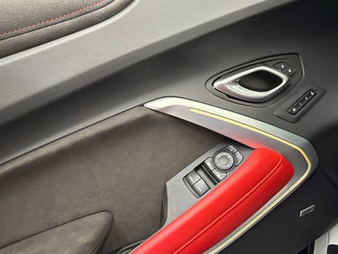 Used 2022 Chevrolet Camaro ZL1 RWD image 39