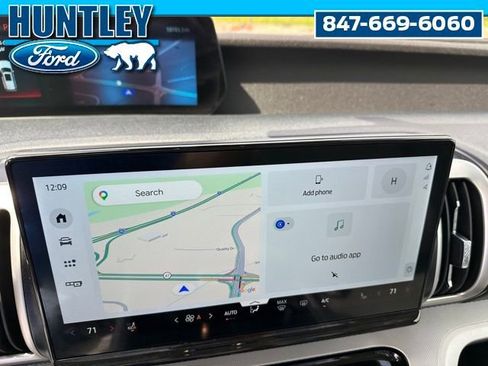 Used 2025 Ford Expedition Active AWD/4WD image 32