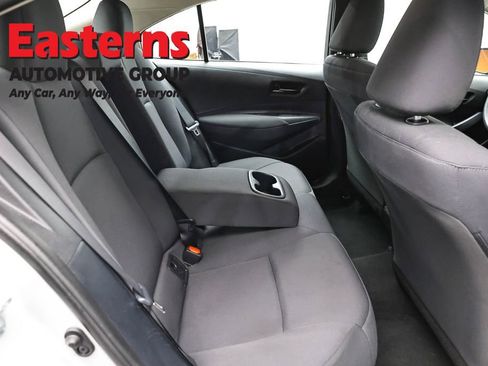 Used 2024 Toyota Corolla LE FWD image 22
