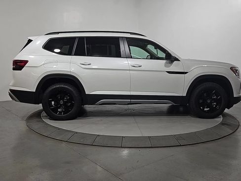 New 2026 Volkswagen Atlas Peak Edition AWD/4WD image 6