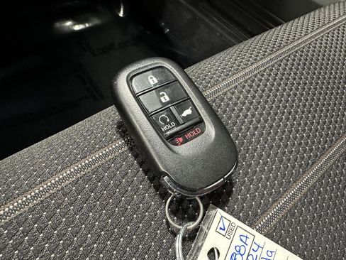 Used 2024 Honda CR-V Sport image 27