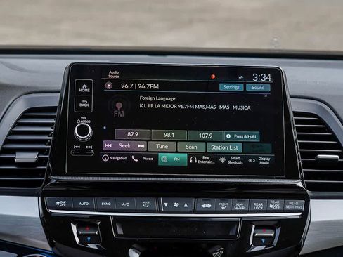 New 2026 Honda Odyssey Touring image 16