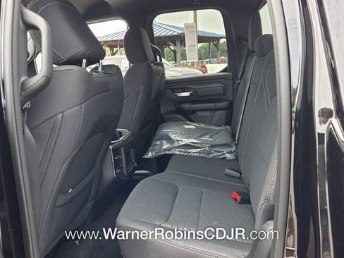 New 2026 RAM 1500 Express AWD/4WD image 6