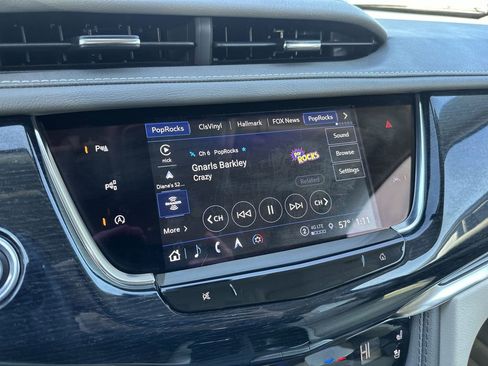 Used 2024 Cadillac XT6 Premium Luxury w/ Technology Package image 16