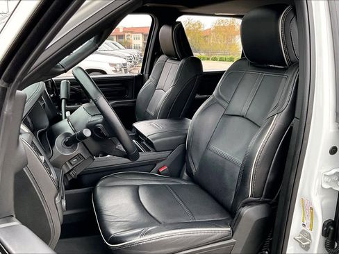 Used 2024 RAM 2500 Limited image 7