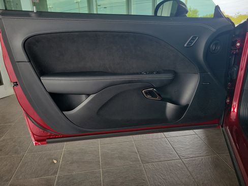 Used 2023 Dodge Challenger SRT Hellcat image 11