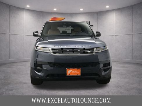 Used 2024 Land Rover Range Rover Sport SE AWD/4WD image 12