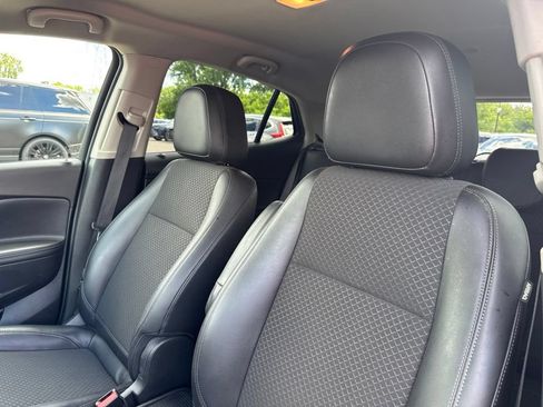 Used 2019 Buick Encore Preferred FWD image 28