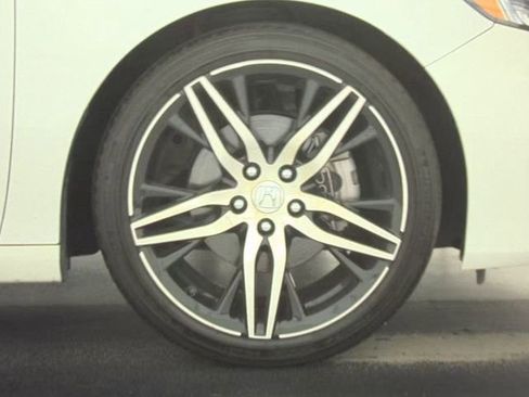 Used 2021 Honda Accord Touring image 8