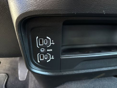 Used 2024 RAM 2500 Big Horn image 21