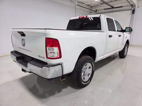 Used 2022 RAM 2500 Tradesman w/ Chrome Appearance Group AWD/4WD image 8