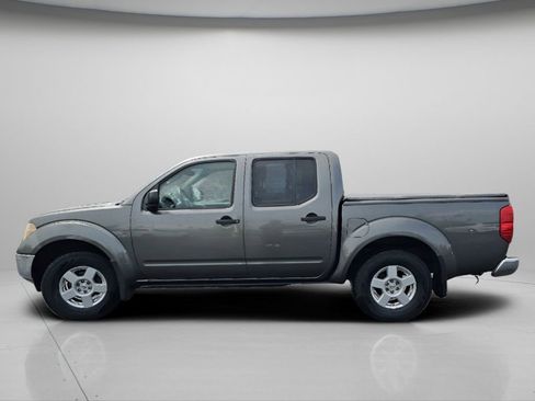 Used 2006 Nissan Frontier SE w/ (P01) Power Pkg AWD/4WD image 19