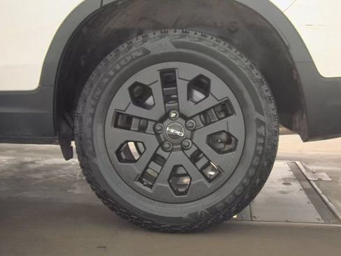 Used 2023 Honda Passport TrailSport image 12