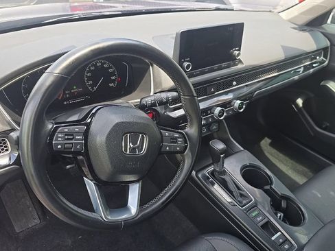 Used 2023 Honda Civic EX-L image 9