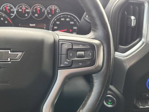 Used 2022 Chevrolet Silverado 1500 LT Trail Boss w/ Safety Package AWD/4WD image 29