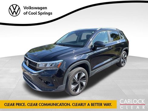 Used 2023 Volkswagen Taos SE w/ Panoramic Sunroof Package AWD/4WD image 1