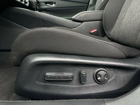 Certified 2025 Honda Accord SE image 24