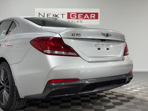Used 2019 Genesis G70 2.0T Advanced RWD image 8