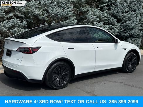 Used 2023 Tesla Model Y Long Range AWD/4WD image 9
