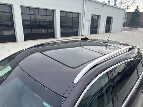 Used 2015 Cadillac SRX Luxury w/ Driver Awareness Package image 4