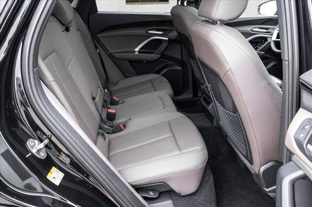 Certified 2025 Audi Q5 Premium w/ Convenience Package AWD/4WD image 24
