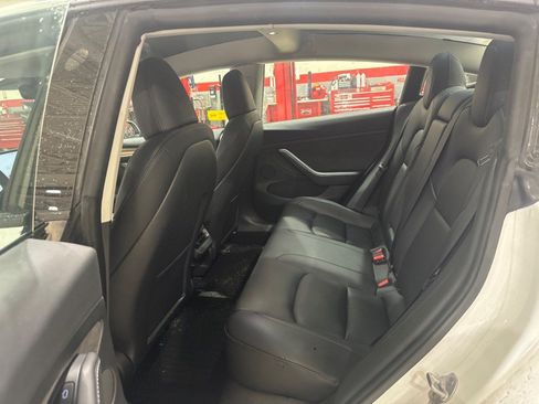 Used 2023 Tesla Model 3 Standard Range RWD image 38