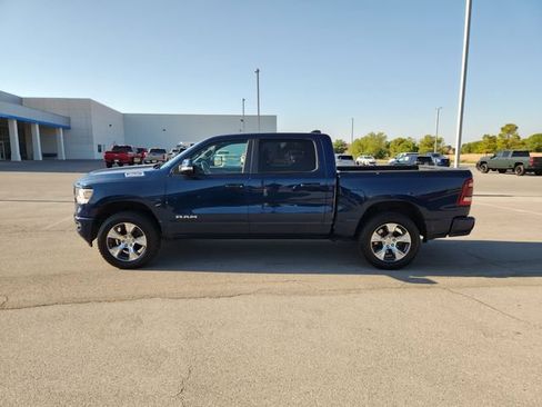Used 2019 RAM 1500 Big Horn AWD/4WD image 4