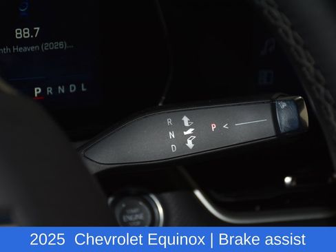 Used 2025 Chevrolet Equinox LT image 11