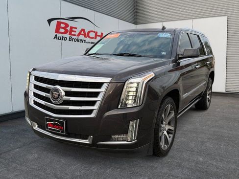 Used 2015 Cadillac Escalade Premium image 1