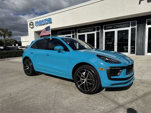 Used 2023 Porsche Macan Turbo image 7